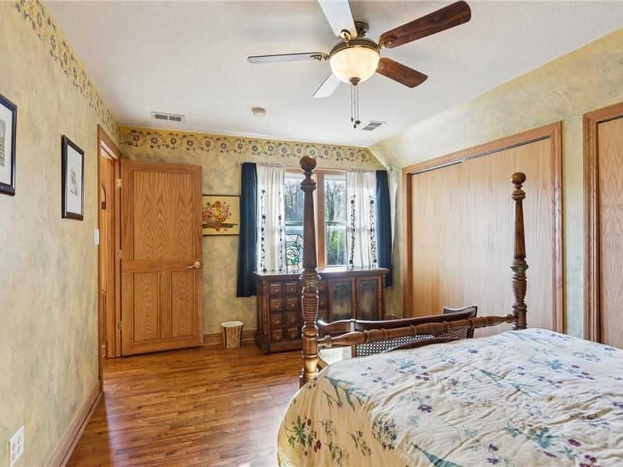 Property Image 44