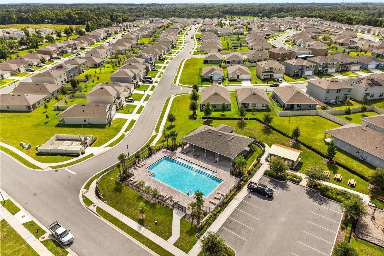 11237 Amber Ridge Drive, Zellwood, FL 32798 Photo