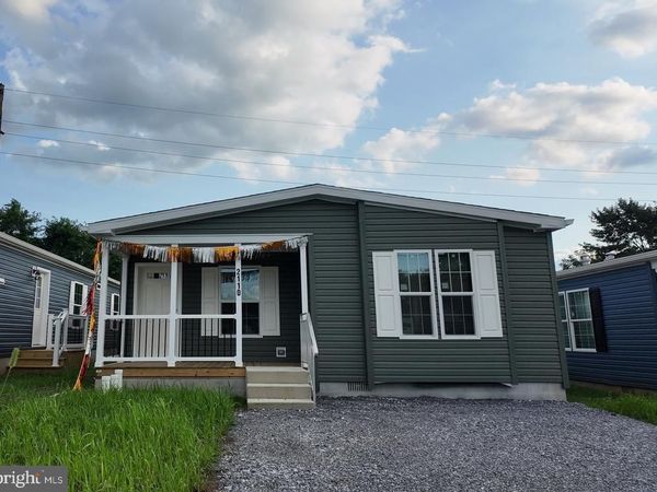 2110 SCULL STREET, LEBANON, PA 17046