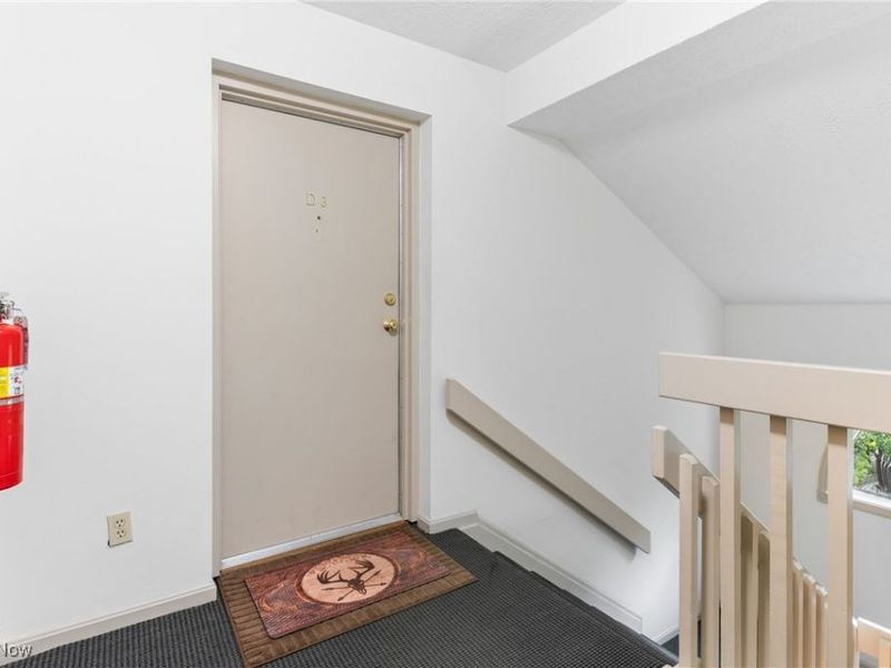 1316 Cedarwood Drive, Unit D3, Westlake, OH 44145 Photo 21