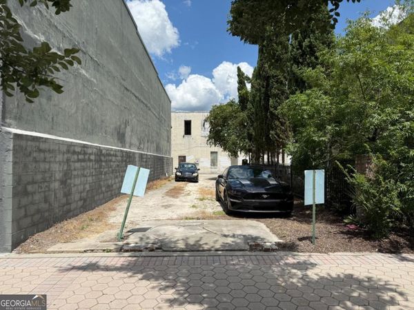 105 N Ashley Street, Valdosta, GA 31601