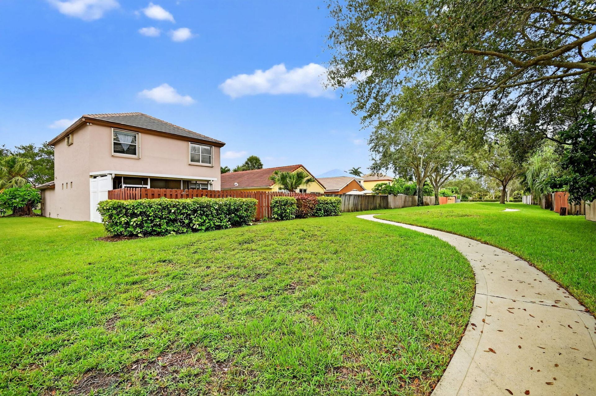 7553 Savannah Lane, Lake Worth, FL 33463 Photo