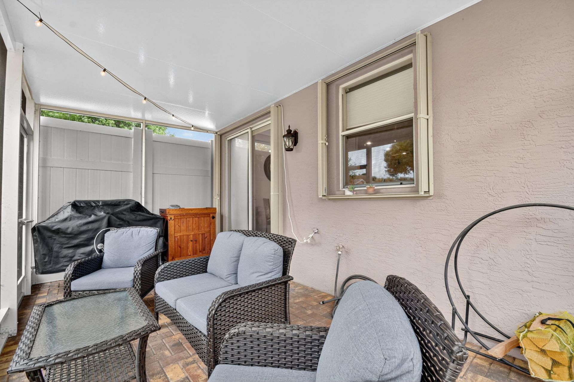 7553 Savannah Lane, Lake Worth, FL 33463 Photo