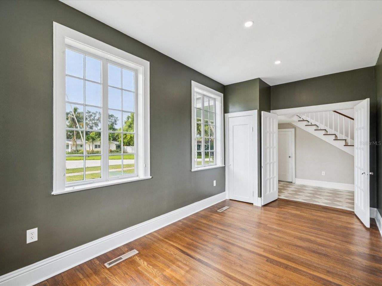 456 Gardenia Street, Belleair, FL 33756 Photo