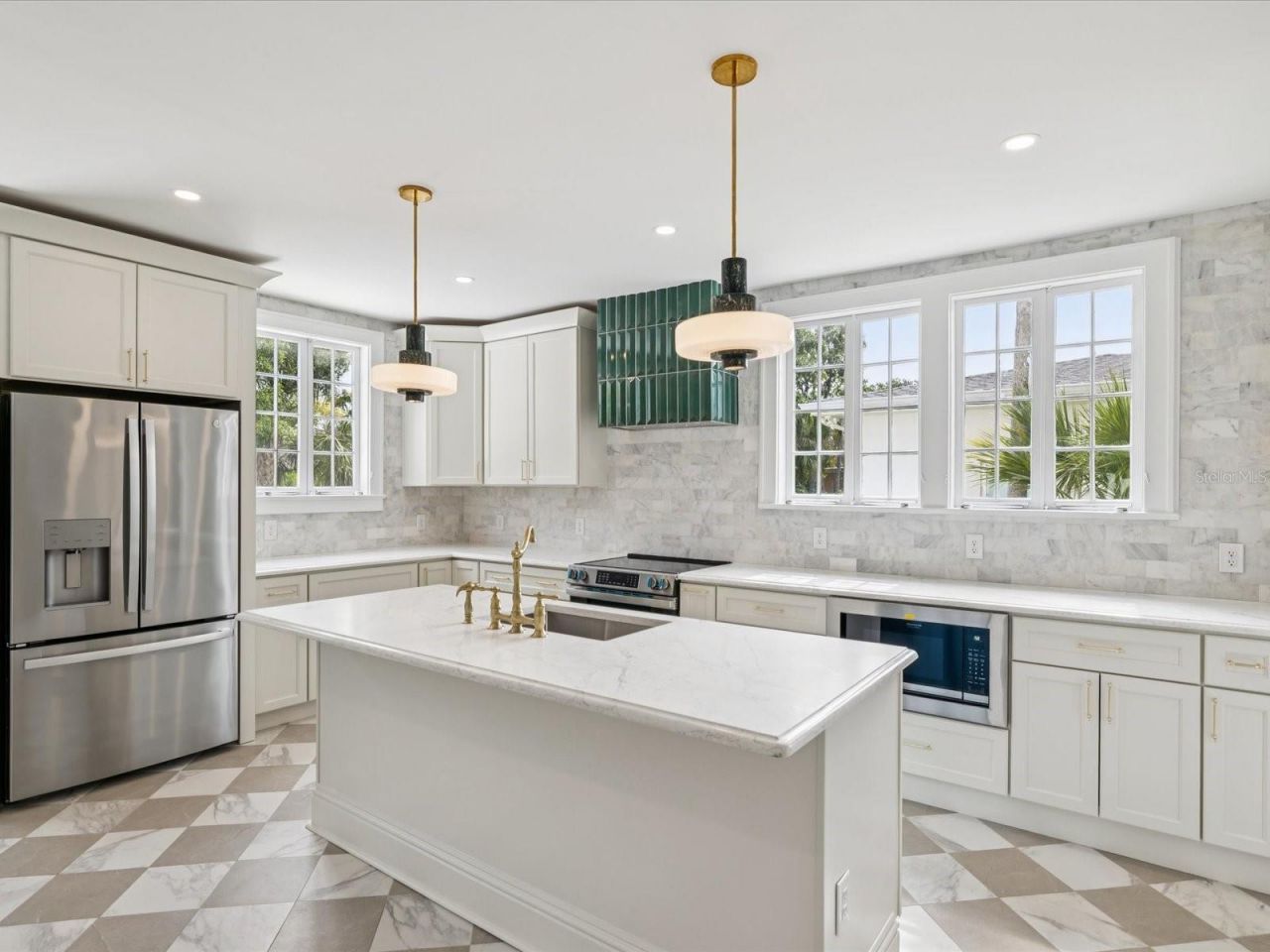 456 Gardenia Street, Belleair, FL 33756 Photo