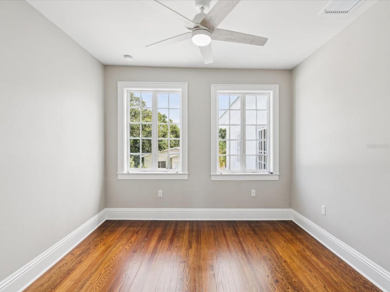 456 Gardenia Street, Belleair, FL 33756 Photo