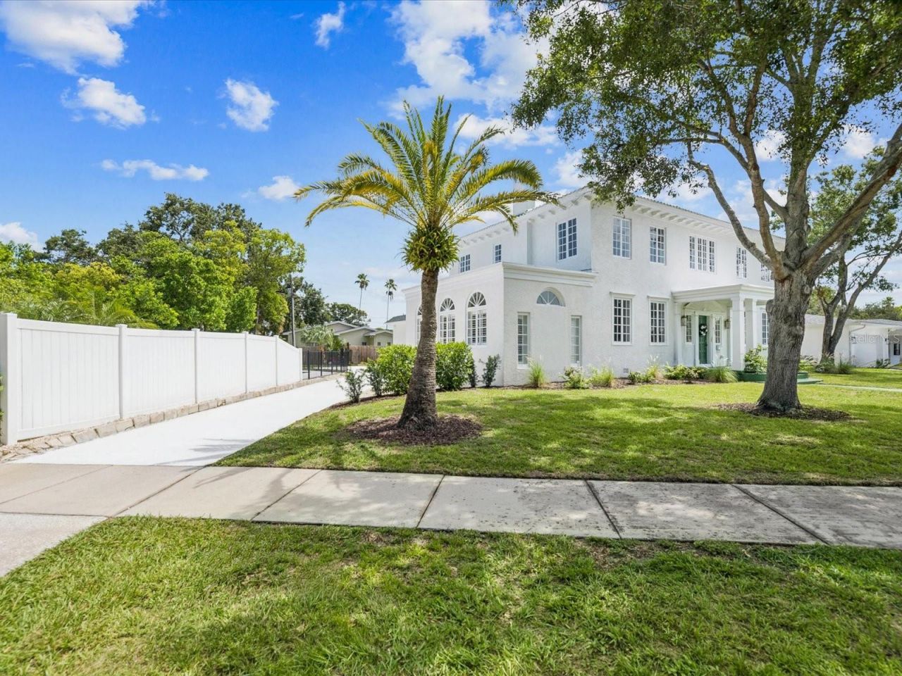 456 Gardenia Street, Belleair, FL 33756 Photo