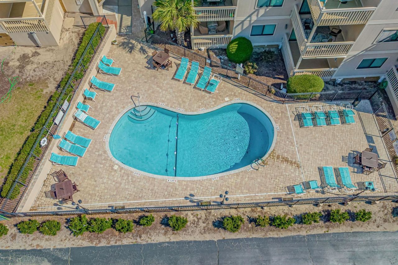 9661 Shore Dr. Photo 30