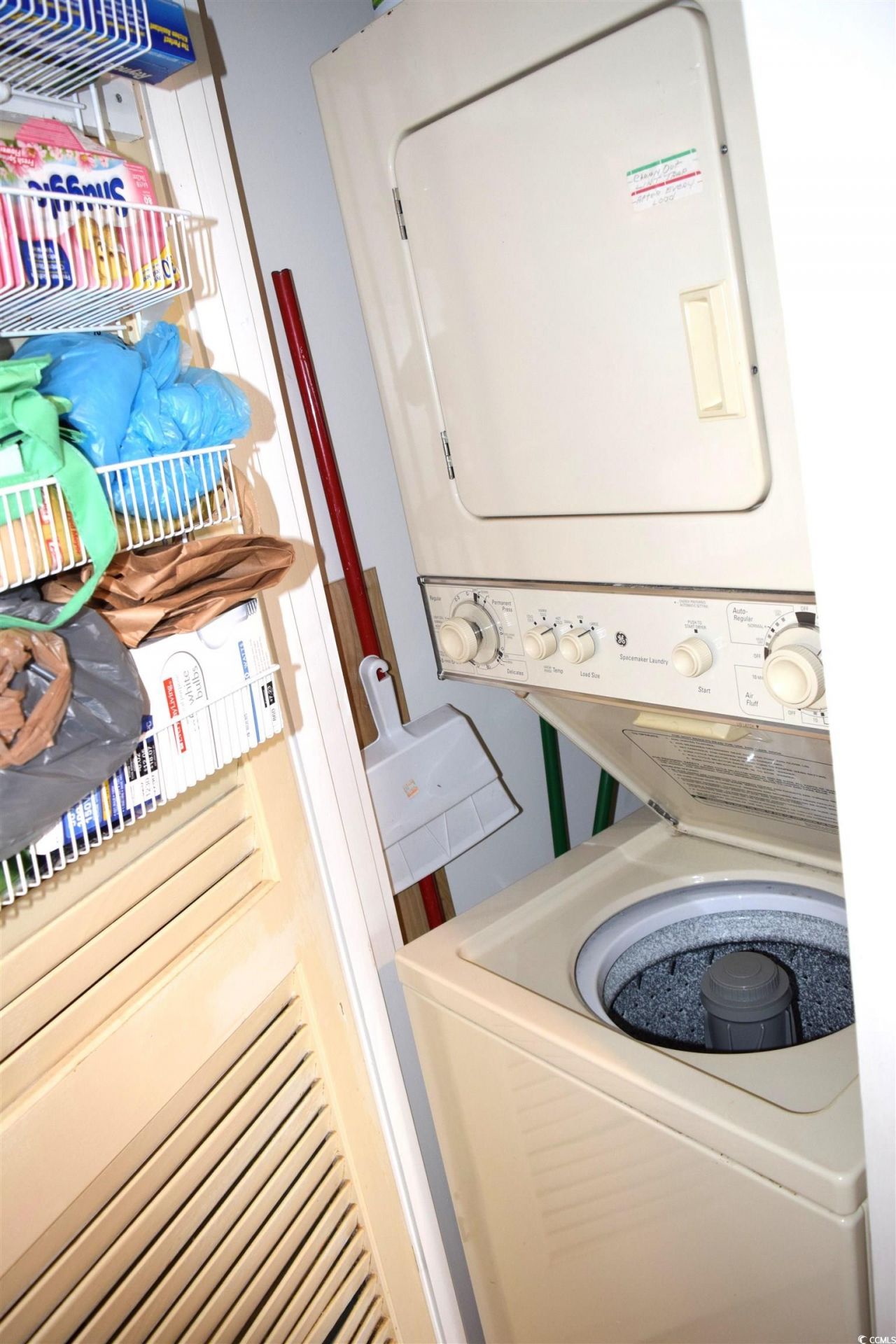 9661 Shore Dr. Photo 35