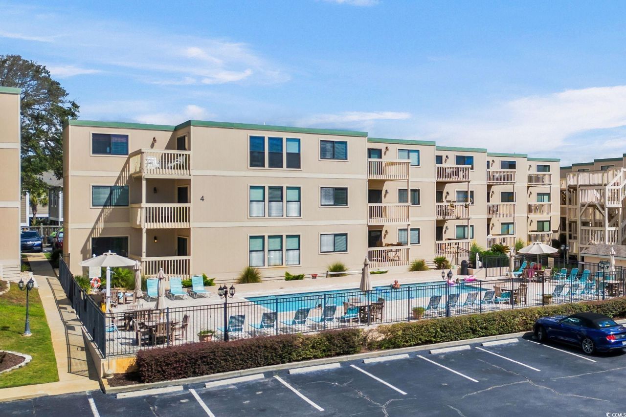 9661 Shore Dr. Photo 39