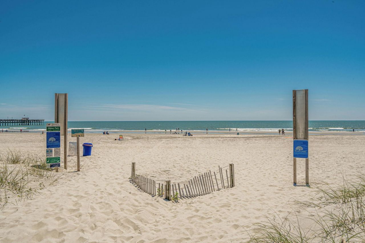 9661 Shore Dr. Photo 40