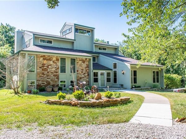 1150 700th Road, Holden, MO 64040