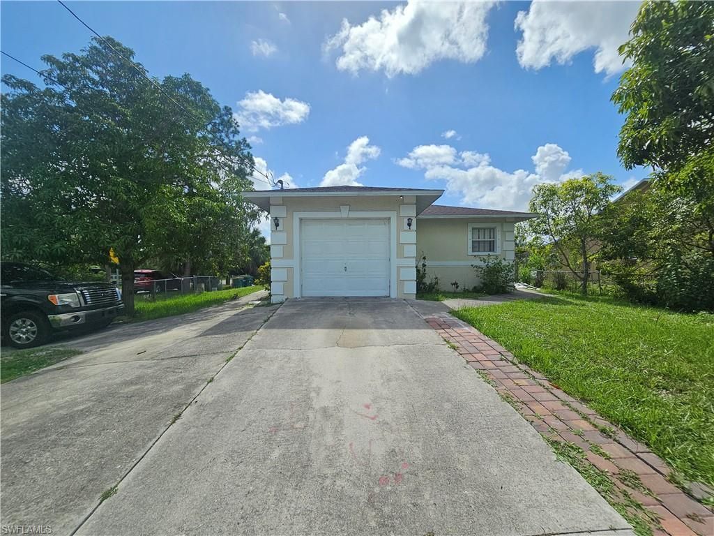 2912 Woodside Ave, Naples, FL 34112 Photo