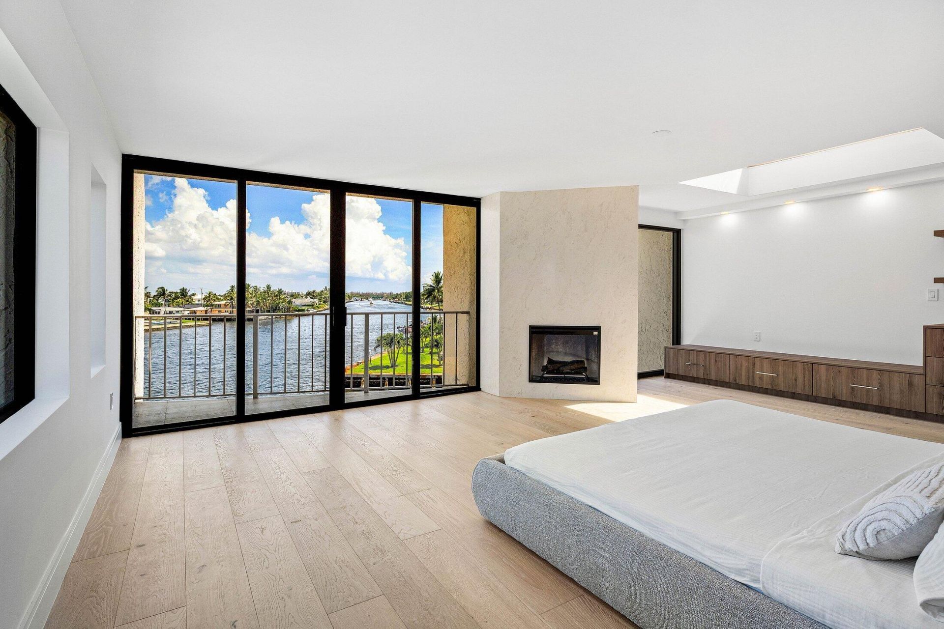 1222 Hillsboro Mile, Unit 24, Hillsboro Beach, FL 33062 Photo