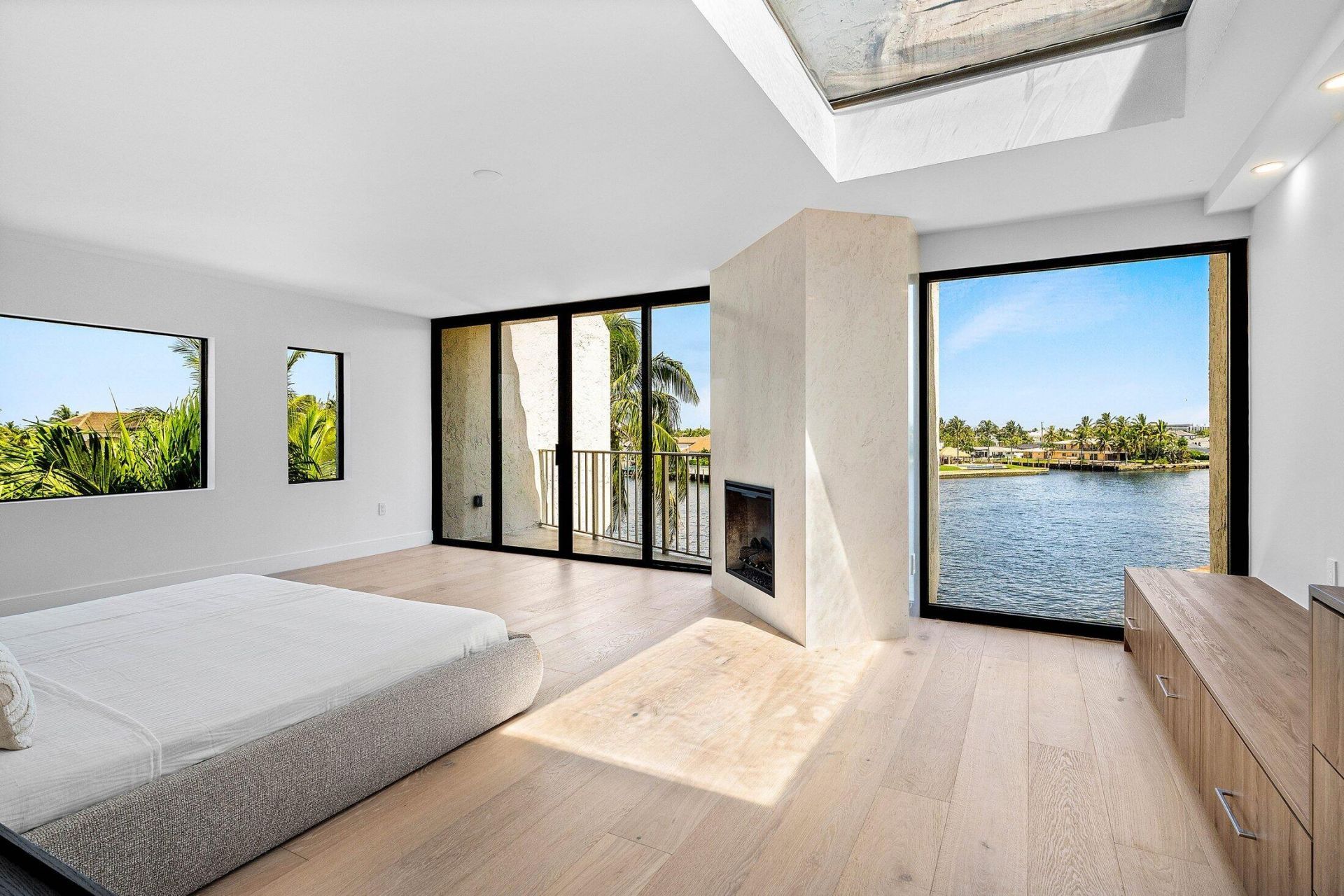 1222 Hillsboro Mile, Unit 24, Hillsboro Beach, FL 33062 Photo