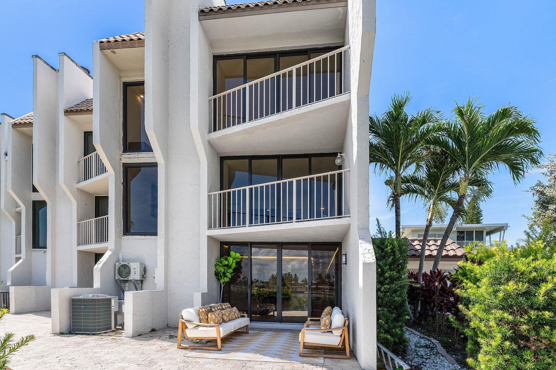 1222 Hillsboro Mile, Unit 24, Hillsboro Beach, FL 33062 Photo