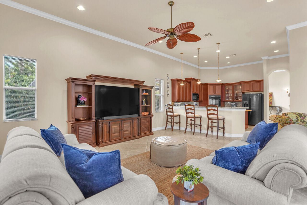 775 Montclaire Court, Royal Palm Beach, FL 33411 Photo