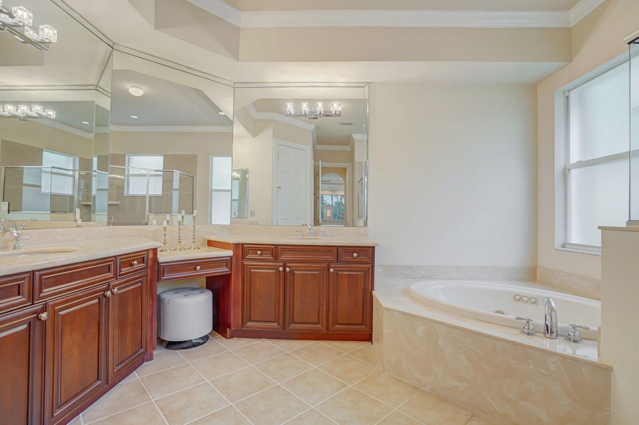 775 Montclaire Court, Royal Palm Beach, FL 33411 Photo