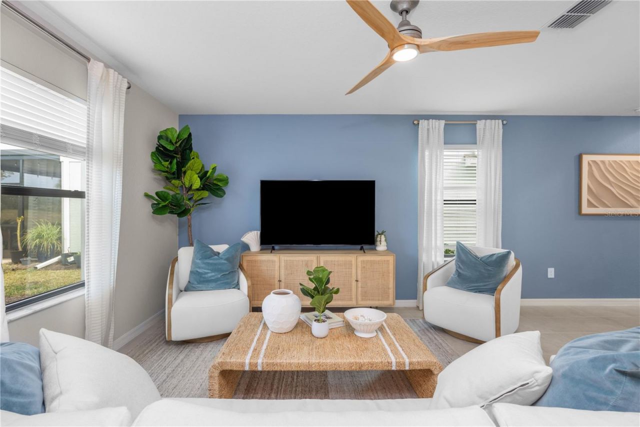 9076 Tequila Sunrise Drive, Sarasota, FL 34241 Photo