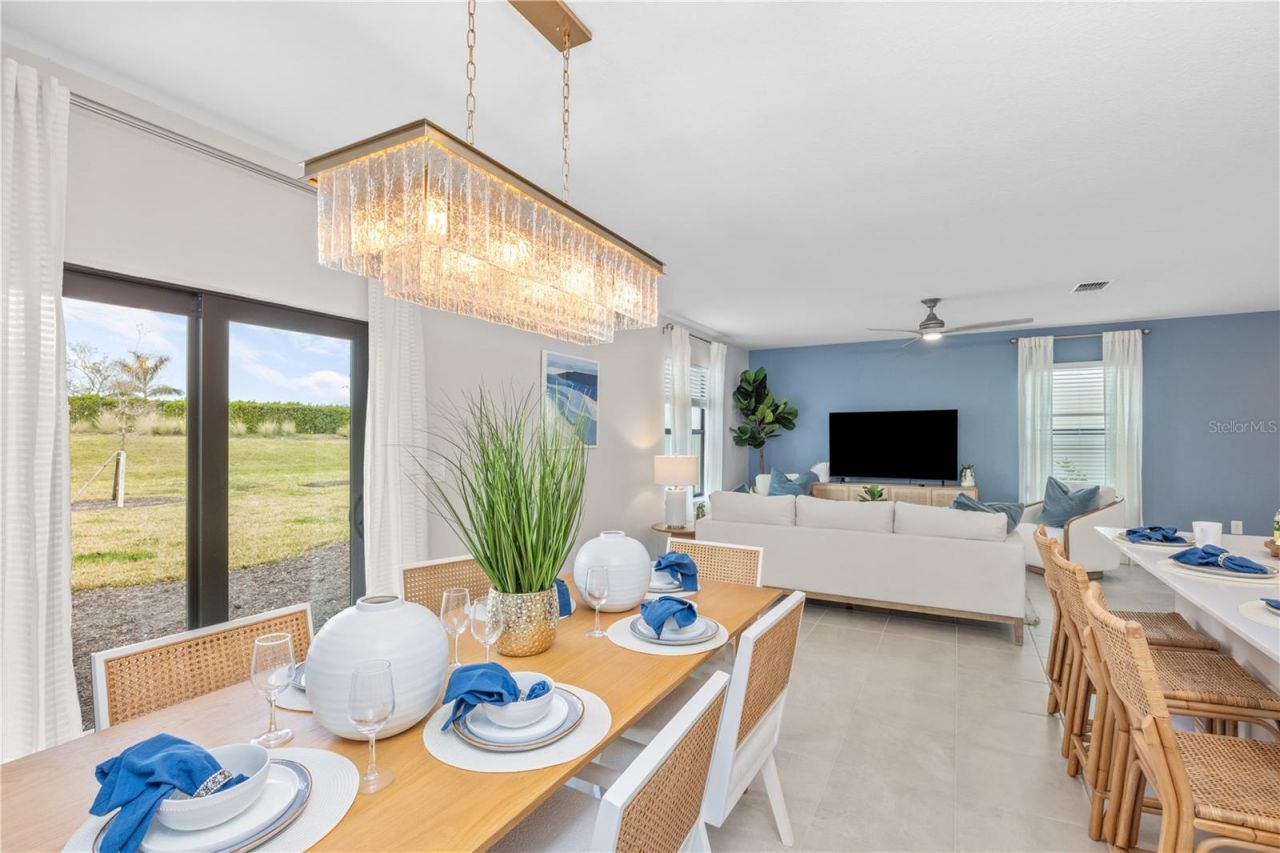 9076 Tequila Sunrise Drive, Sarasota, FL 34241 Photo