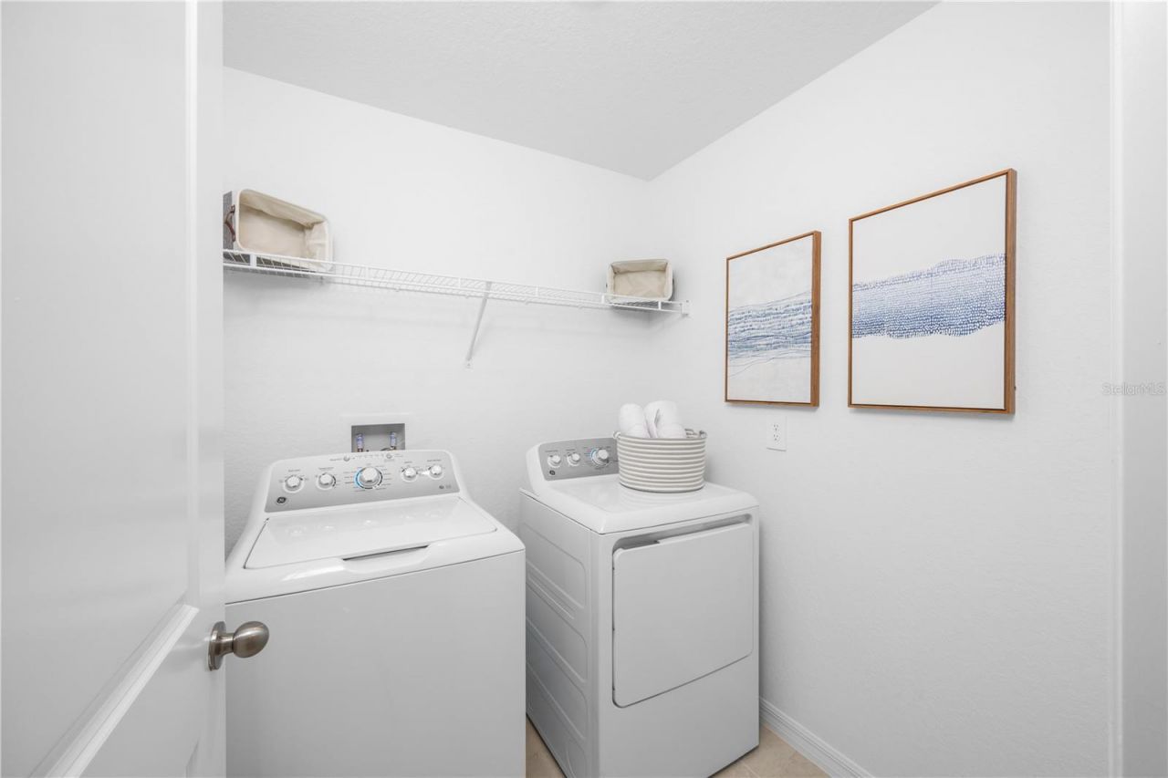 9076 Tequila Sunrise Drive, Sarasota, FL 34241 Photo