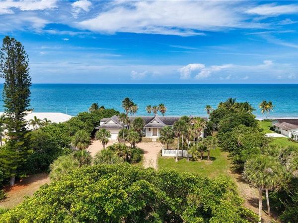 2136 S Porpoise Point Lane, Vero Beach, FL 32963