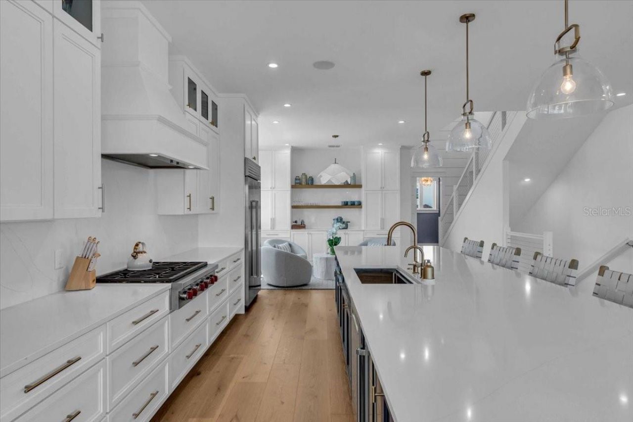 229 Willow Avenue, Anna Maria, FL 34216 Photo