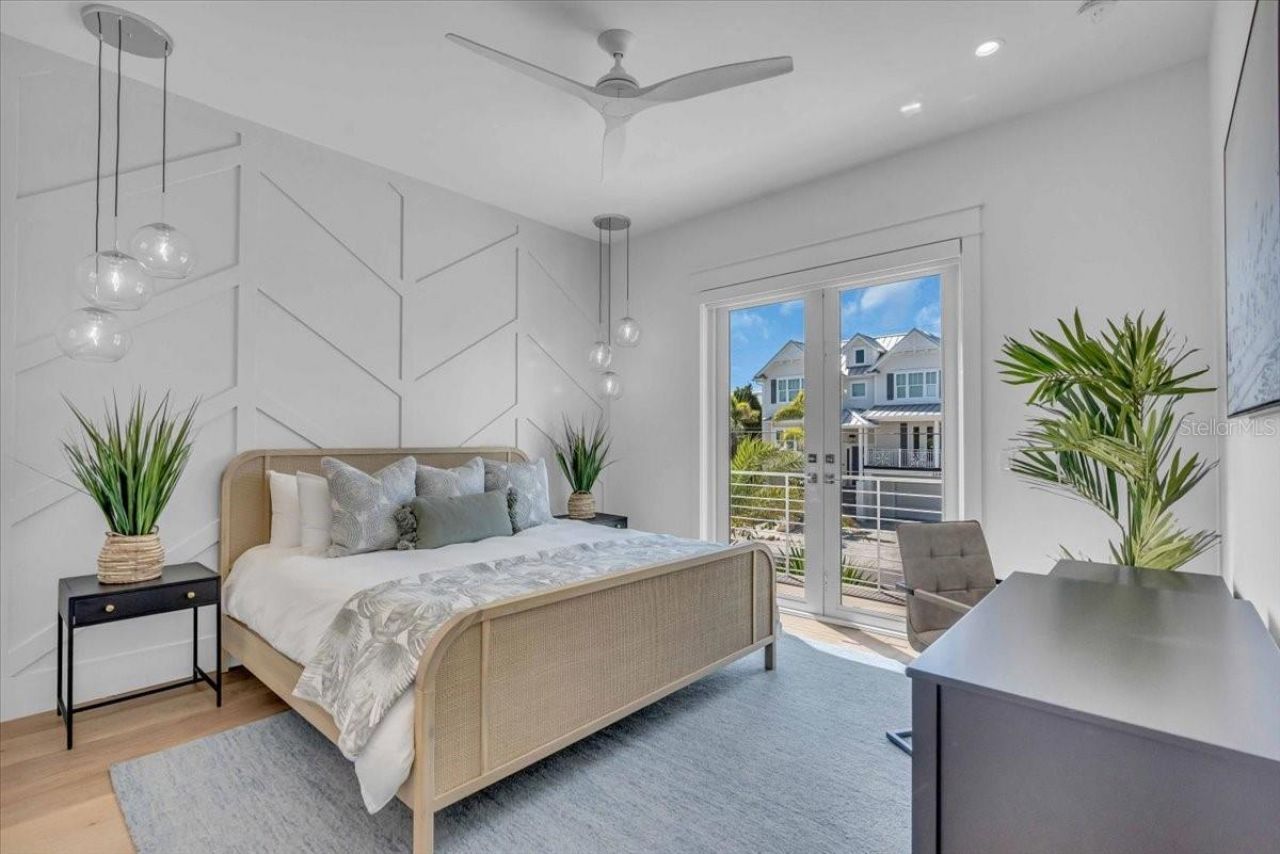 229 Willow Avenue, Anna Maria, FL 34216 Photo