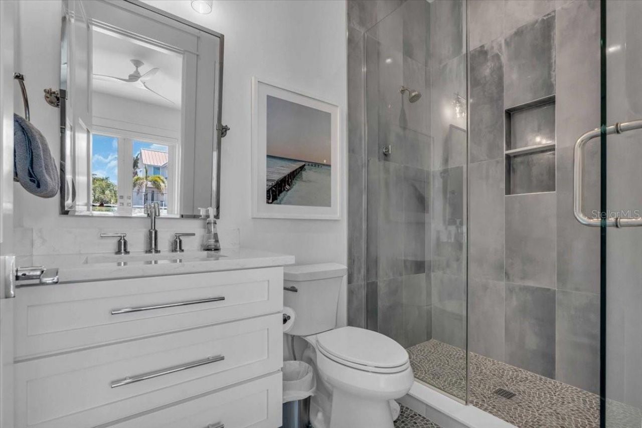 229 Willow Avenue, Anna Maria, FL 34216 Photo