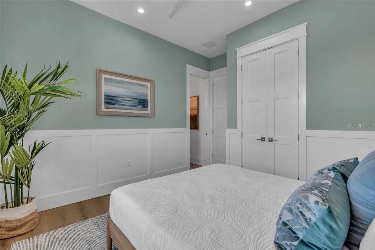 229 Willow Avenue, Anna Maria, FL 34216 Photo