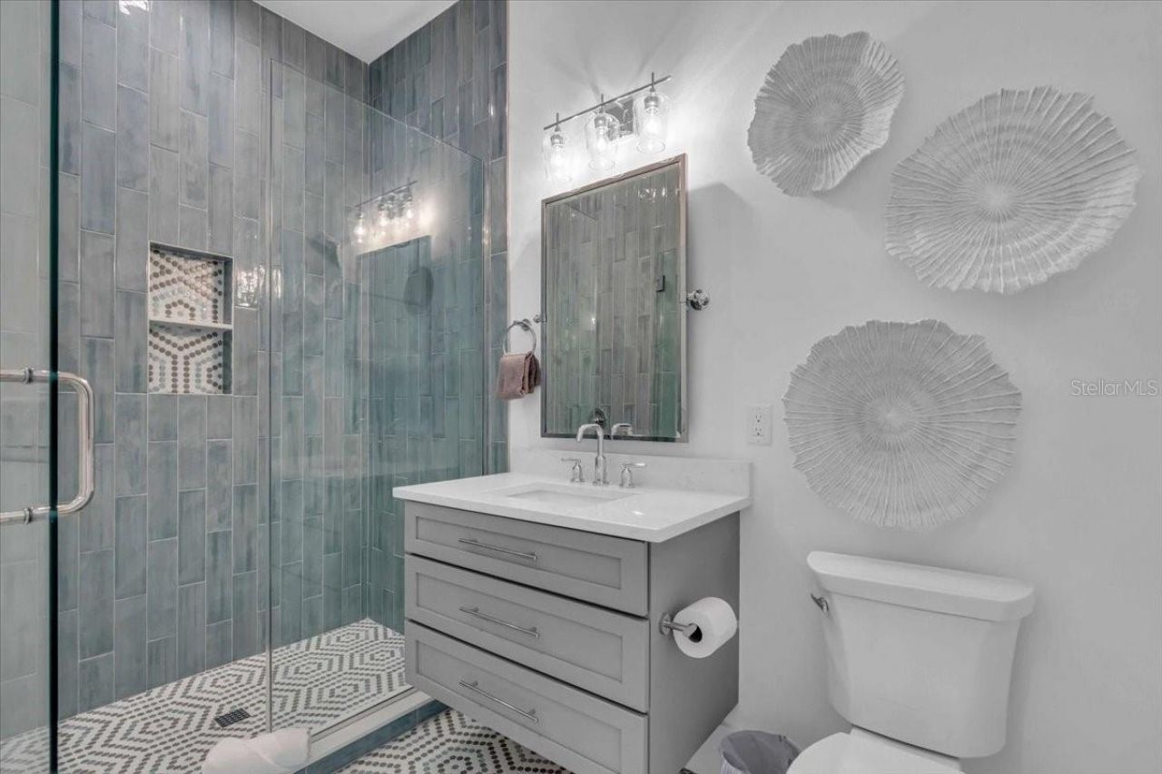 229 Willow Avenue, Anna Maria, FL 34216 Photo