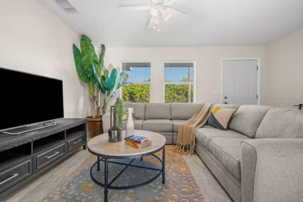 2715 Lee Street, Punta Gorda, FL 33950 Photo