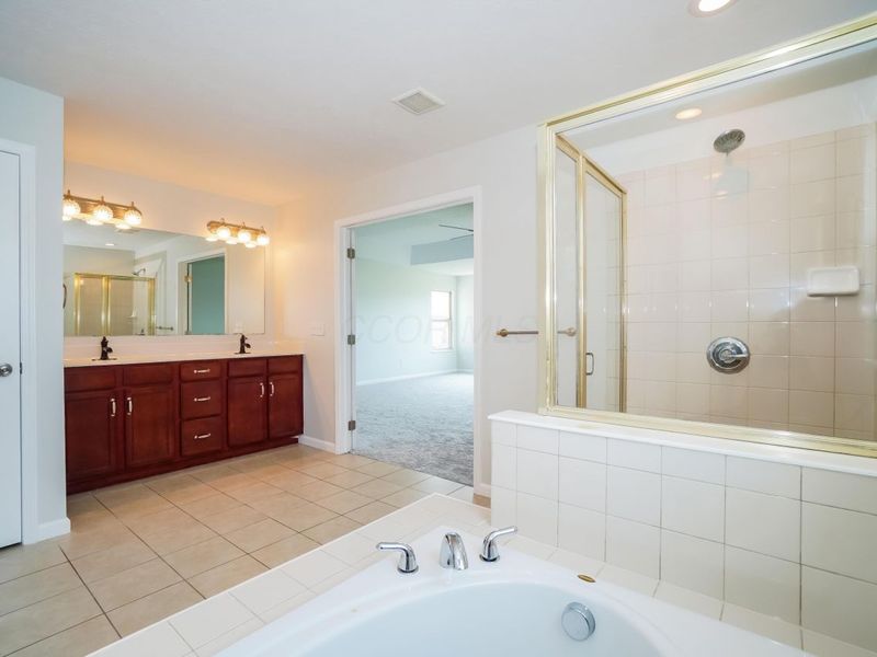 1907 Timber Haven Court, Grove City, OH 43123 Photo 12