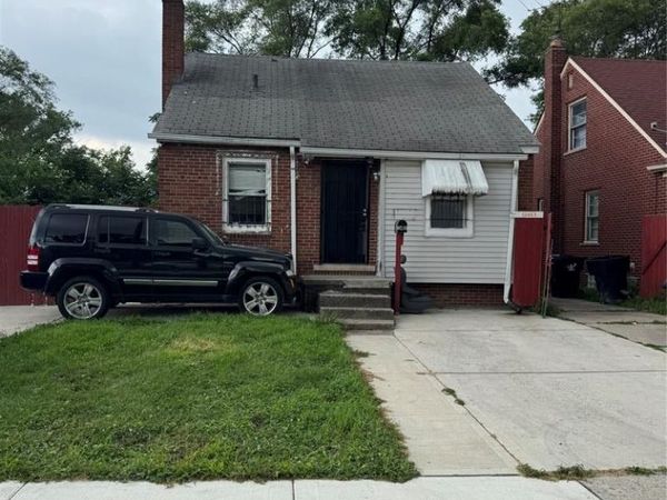 13469 Dwyer Street, Hamtramck, MI 48212
