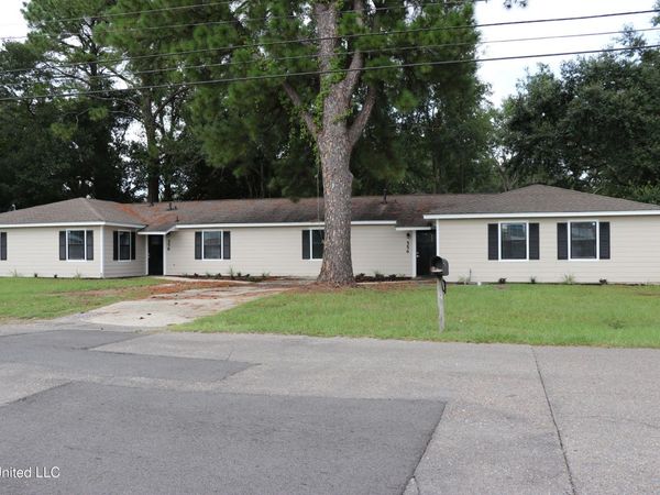 554-556 Loposser Avenue, Gulfport, MS 39507