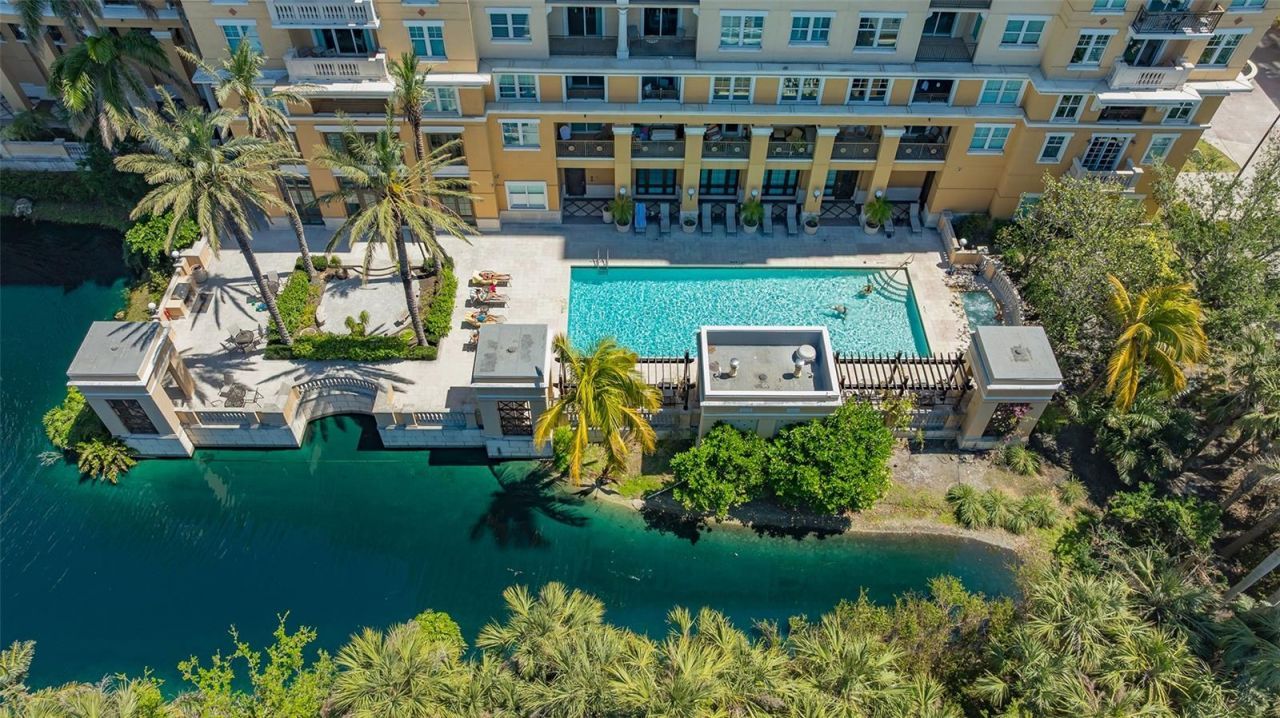 750 N Tamiami Trail, Unit 1116, Sarasota, FL 34236 Photo