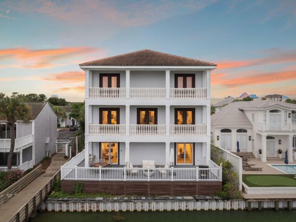 3878 Sand Dune Court, Destin, FL 32541