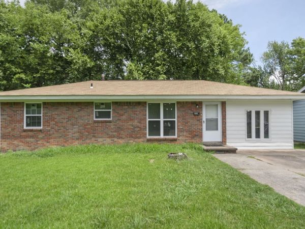 9119 Tedburn Circle, Little Rock, AR 72209