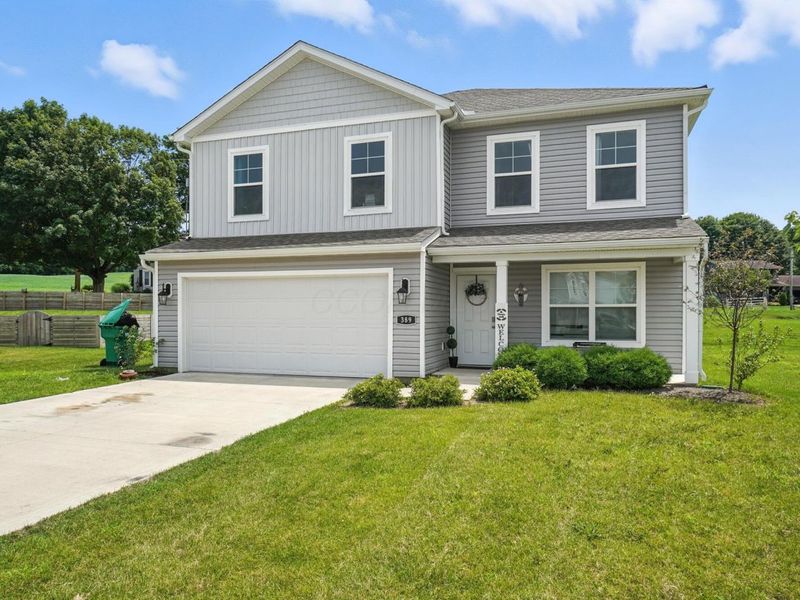 389 Kells Court E, Newark, OH 43055 Photo 1