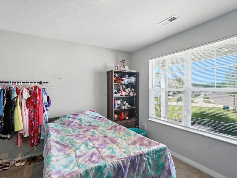 389 Kells Court E, Newark, OH 43055 Photo 5