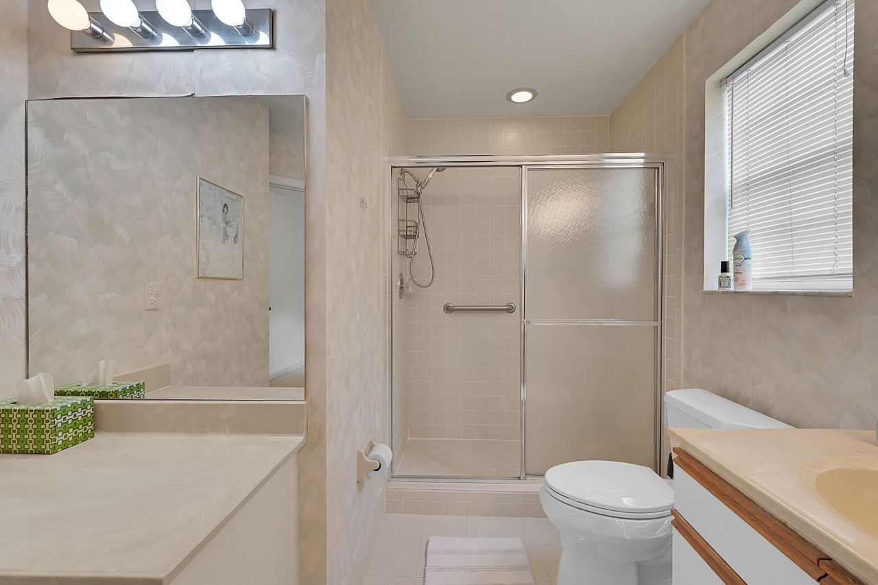 17270 Boca Club Boulevard, Unit 1702, Boca Raton, FL 33487 Photo