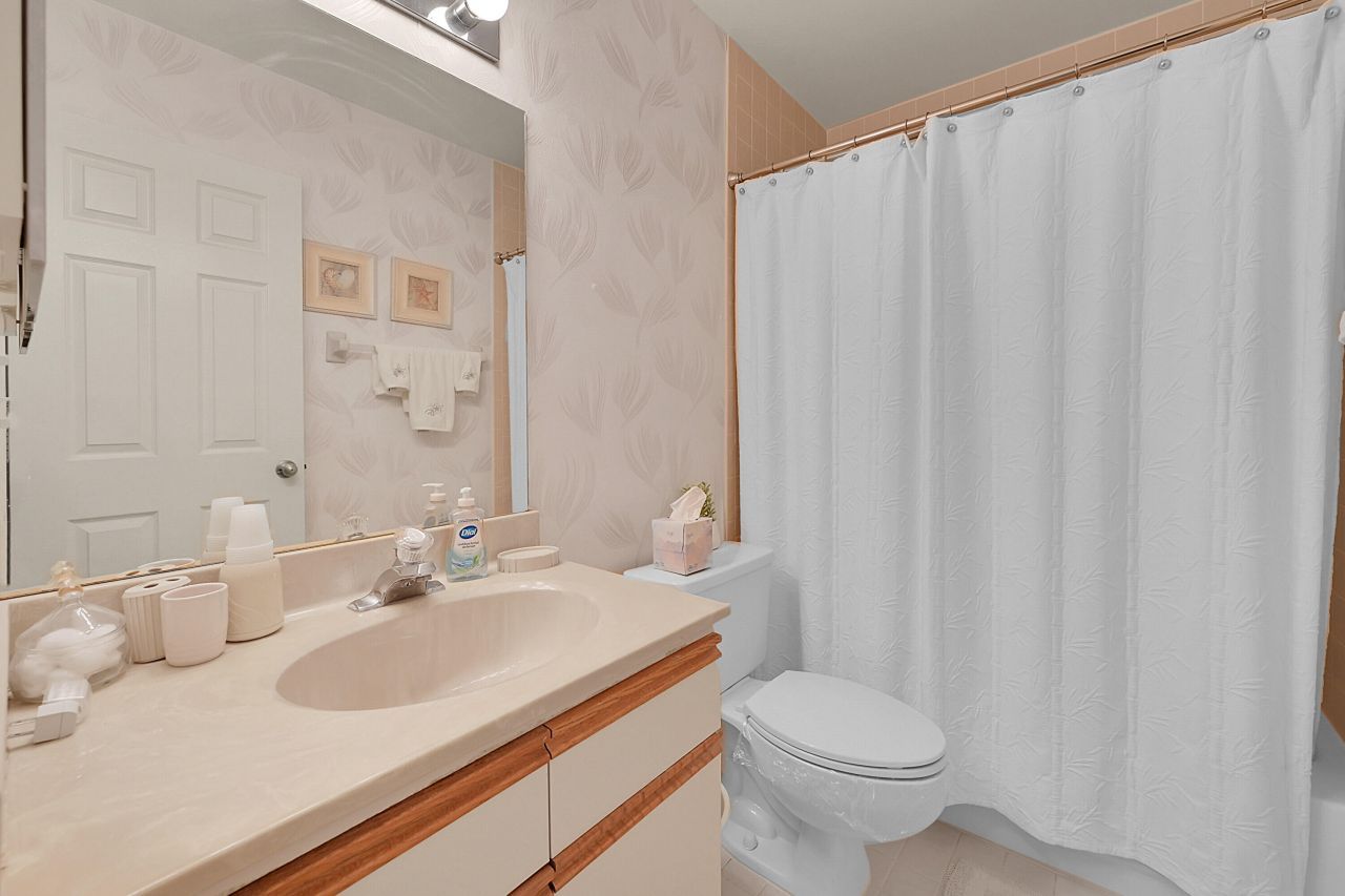 17270 Boca Club Boulevard, Unit 1702, Boca Raton, FL 33487 Photo