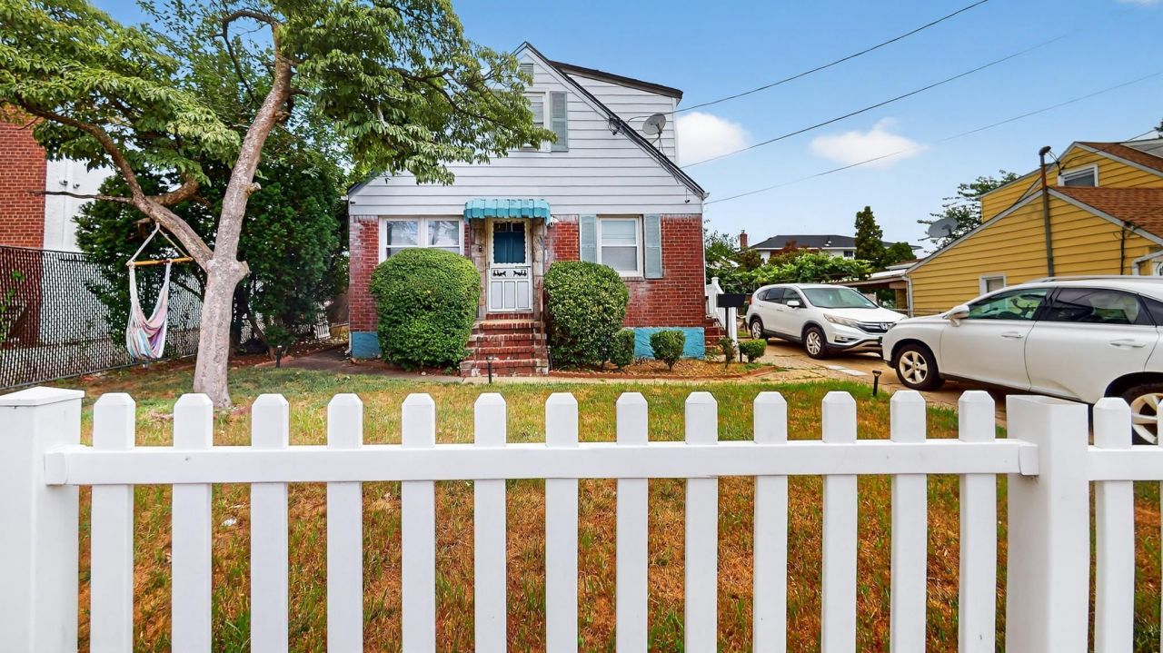 1332 A Street, Elmont, NY 11003 Main Photo