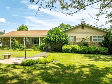 1021 Willis Drive, Morgantown, WV 26501