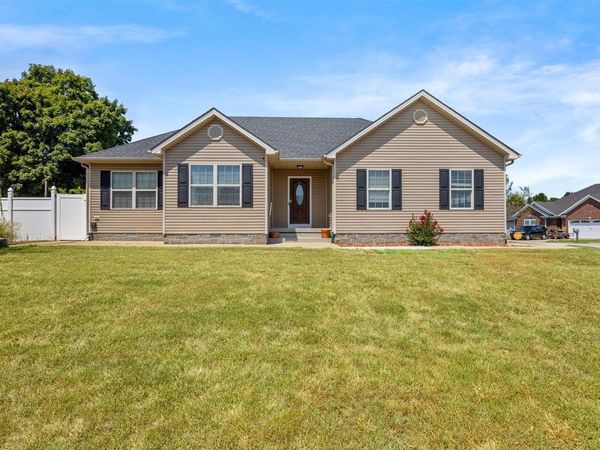 300 Maple Ridge Street, Bowling Green, KY 42101