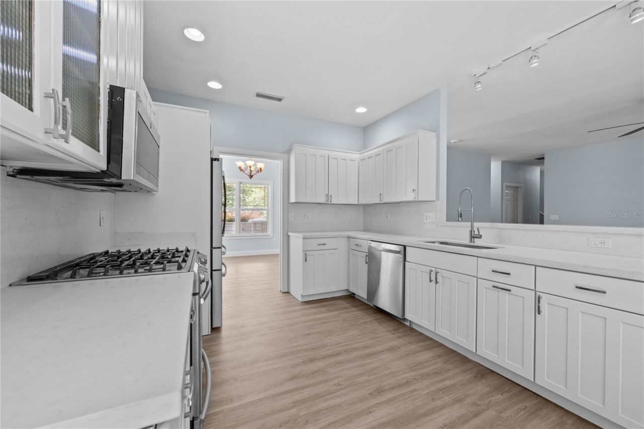 9216 NW 23rd Lane, Gainesville, FL 32606 Photo