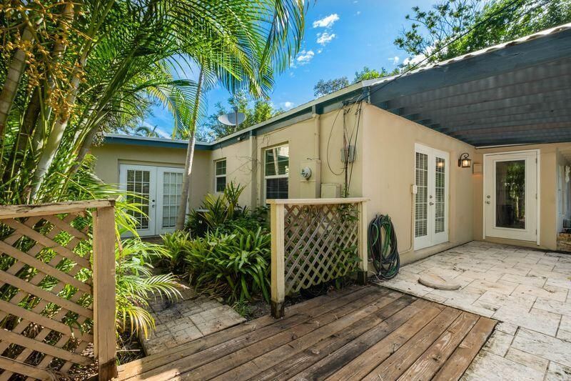 322 Valencia Road, West Palm Beach, FL 33401 Photo