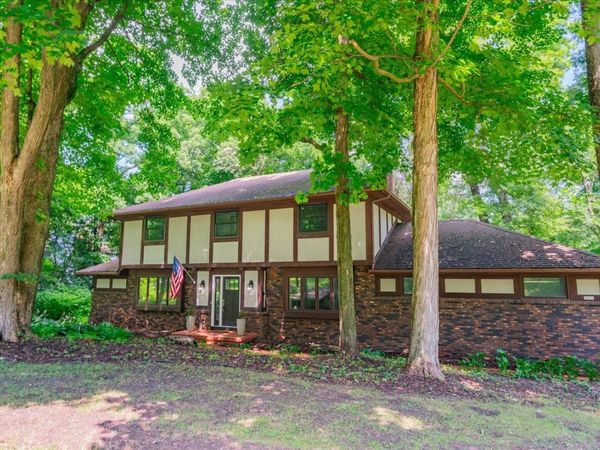 7822 Ox Trail Way, Verona, WI 53593