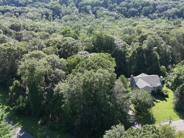 9 Sun Hill Road, Somers, NY 10536