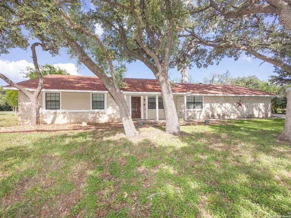 9712 Big Geronimo St, San Antonio, TX 78254